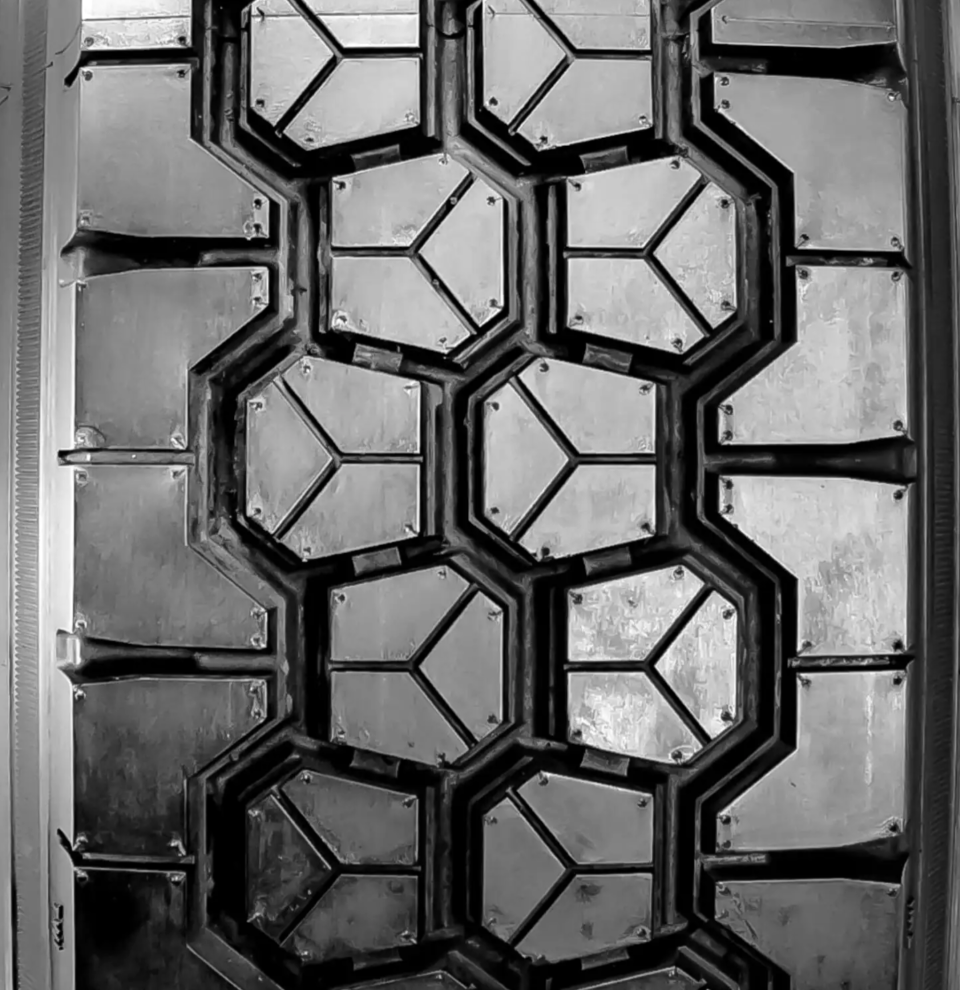 225/70R19.5 LINGLONG D955