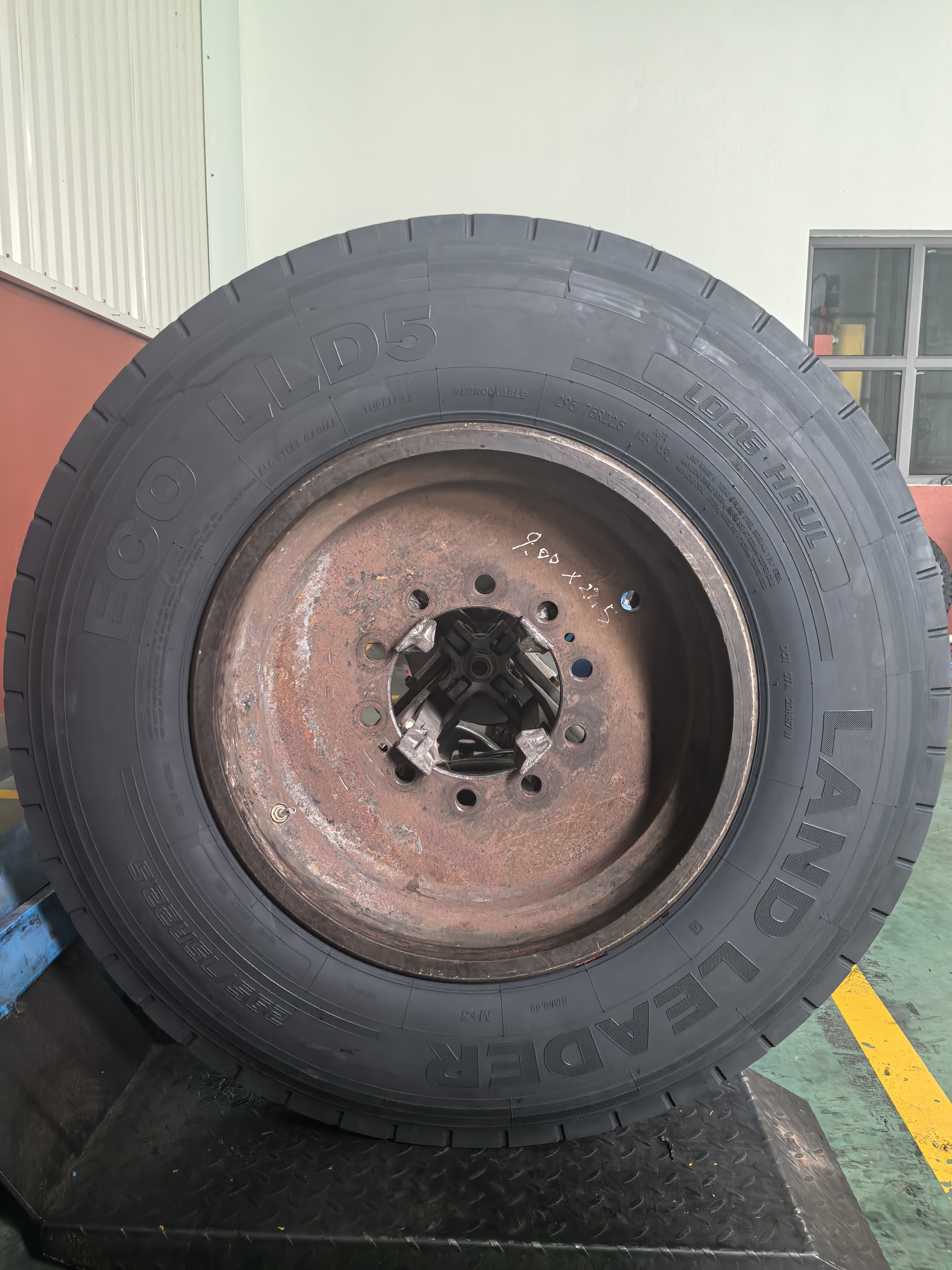 295/75R22.5 LANDLEADER LLD5