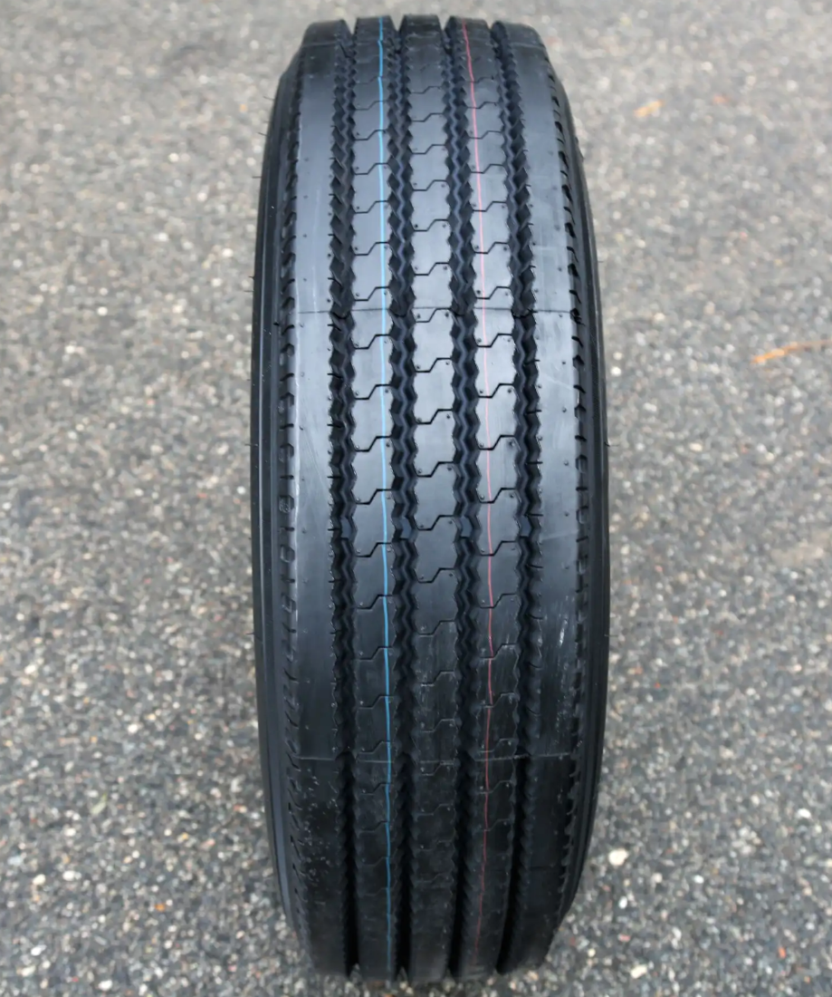 LEAO F820 LT285/70R19.5