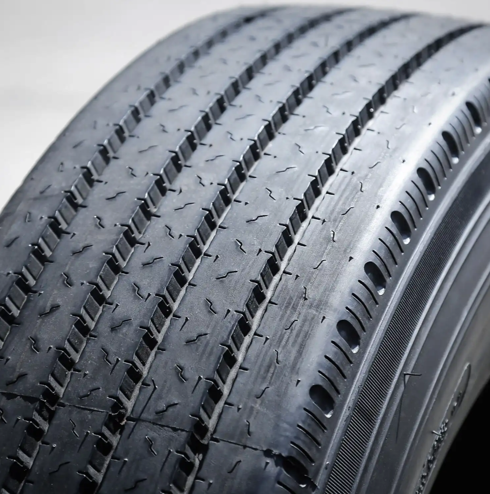 LINGLONG  T810E+  11R22.5